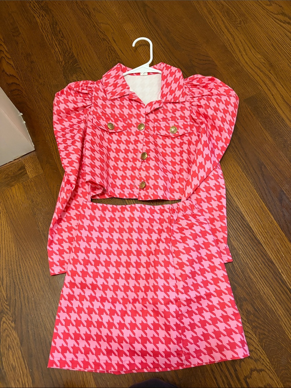 SHEIN Pink Houndstooth Girls Skirt Set